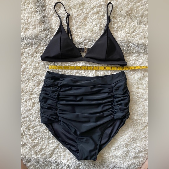 Pinup style ruched black bikini retro vintage style tummy control swimwear NWT - Picture 3 of 6